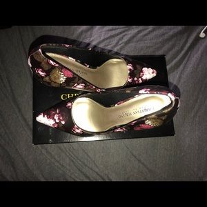 Floral Pumps